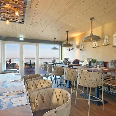 Holiday home Awesome In Lembruch-duemmer With Sauna